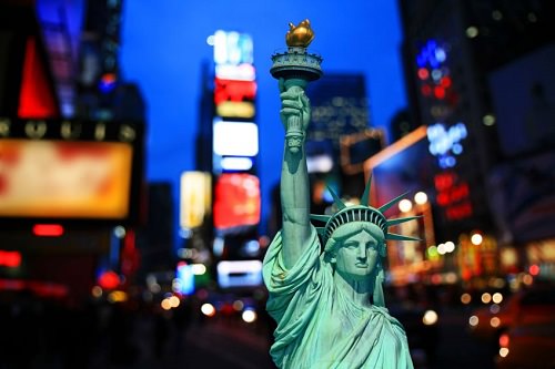10 locations with explosive atmosphere to welcome the new year 2016