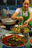 Mu phat phrik khing.jpg