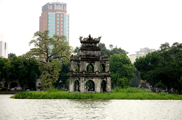 Hoan Kiem Lake