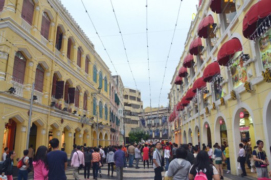 Checking out the Historical Macau and trying my luck at the casino
