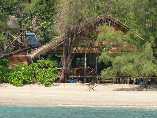 Koh Thmei Resort **