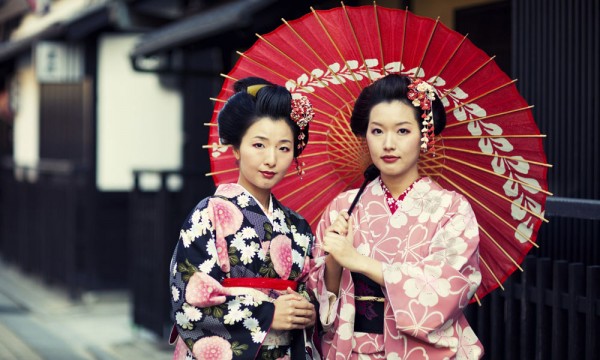 Top 30 customs in Japan, kimono