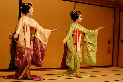 top-attractions-in-japan-every-tourist-should-visit