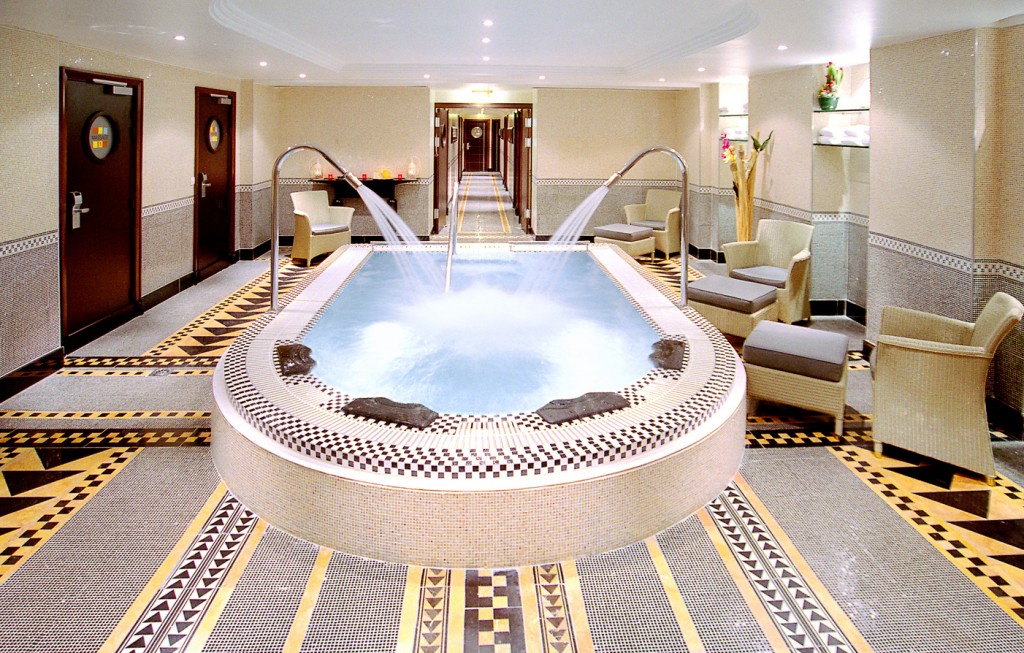 PARHD_jacuzzi